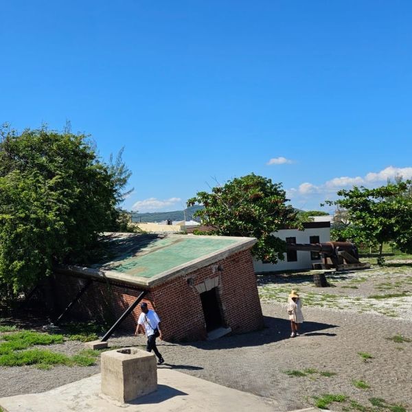 Fort Giddy House